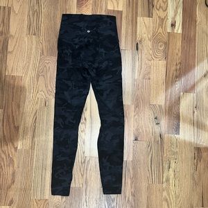 Lululemon align black camo pant